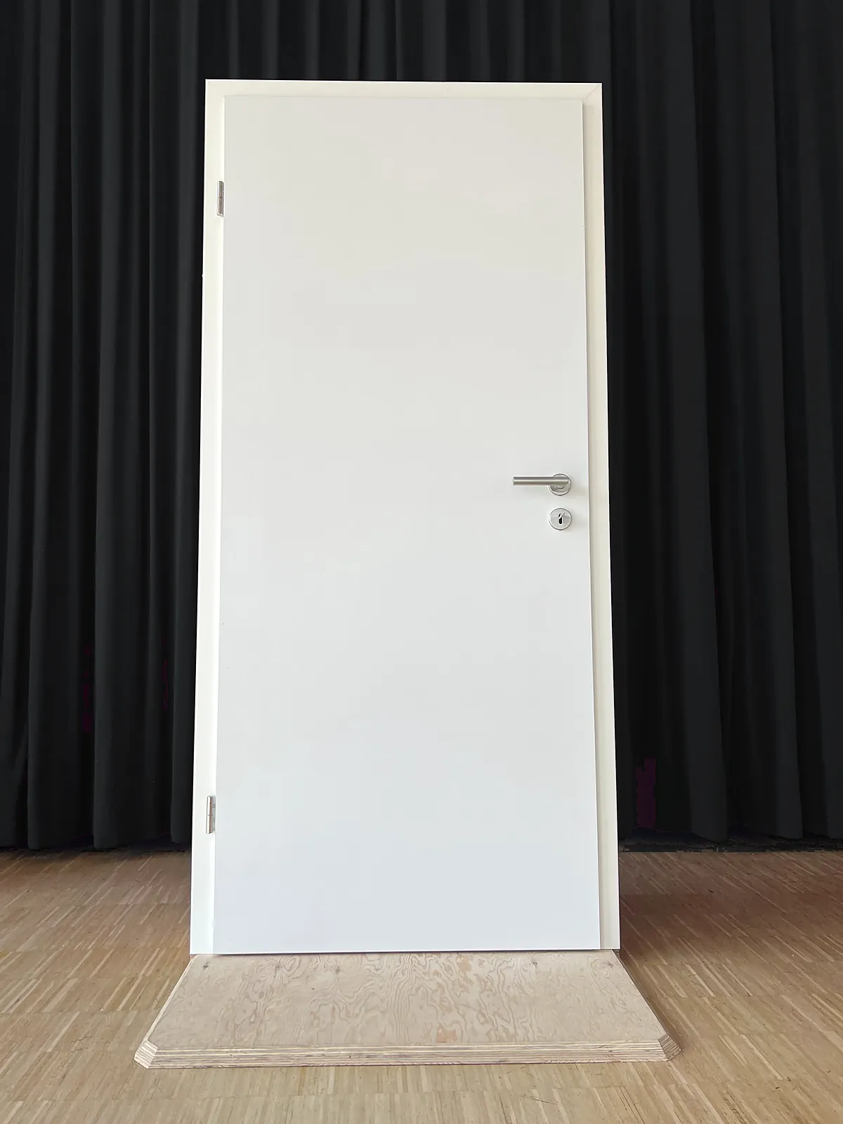 SoloDoor, freistehende Bühnentür